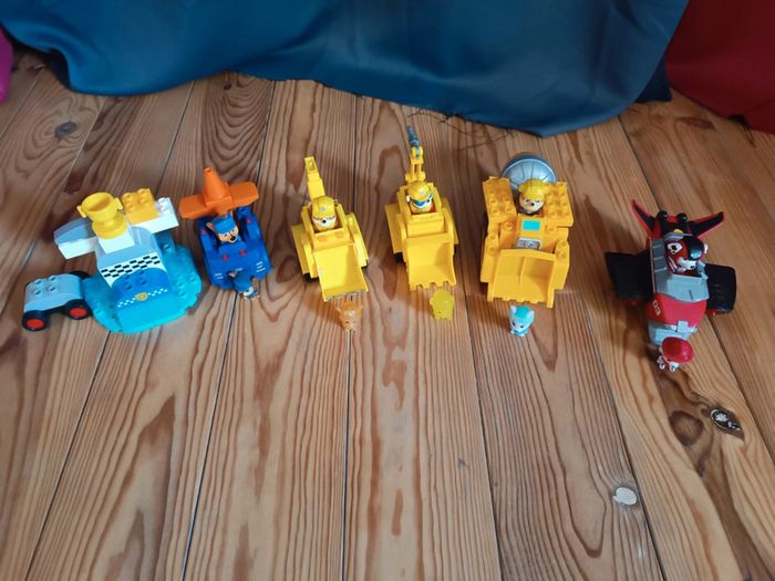 Lot pat patrouilles comme neuf - photo numéro 2