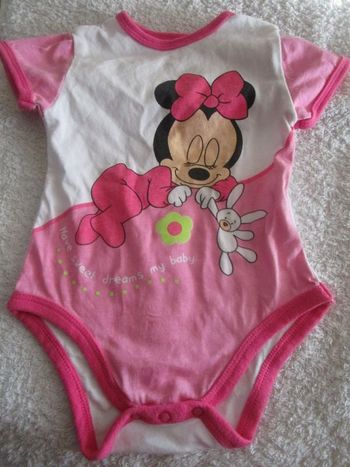 bodies disneyland 3 mois