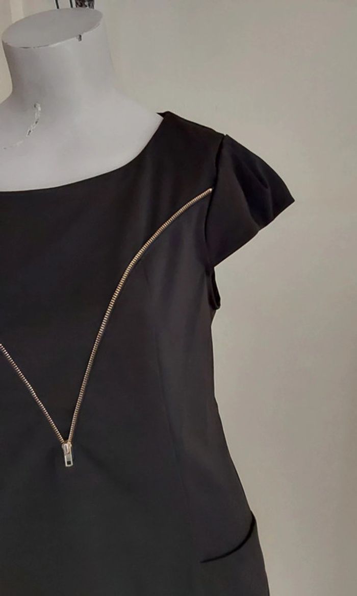 Petite robe noire Chic T 36 - photo numéro 3