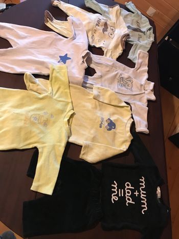 Lot pyjamas velours ( sauf 1)