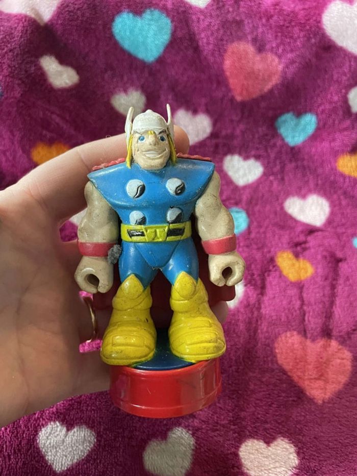 Figurine Tempon Thor Marvel - photo numéro 2