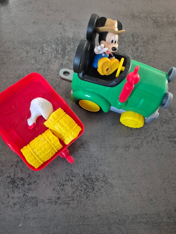 Mickey fermier - photo numéro 3