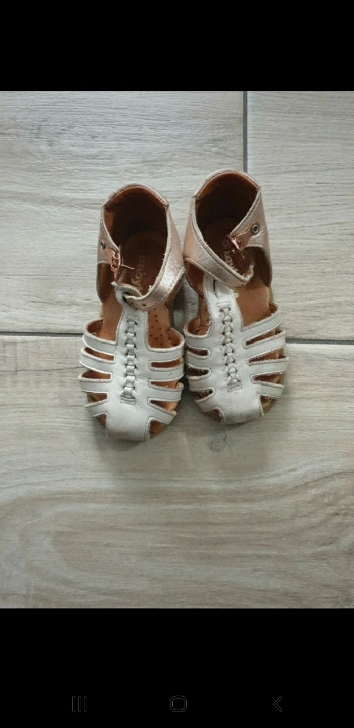 Sandales bébé fille babybotte 22 Babybotte Beebs by Kiabi