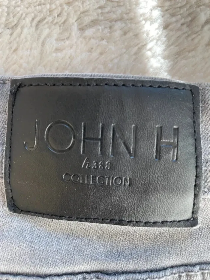 Jean troué gris John H - photo numéro 9