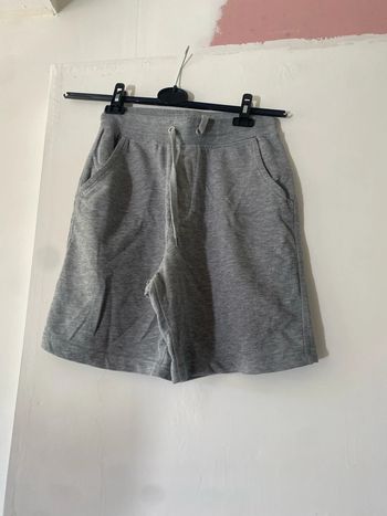 Short gris