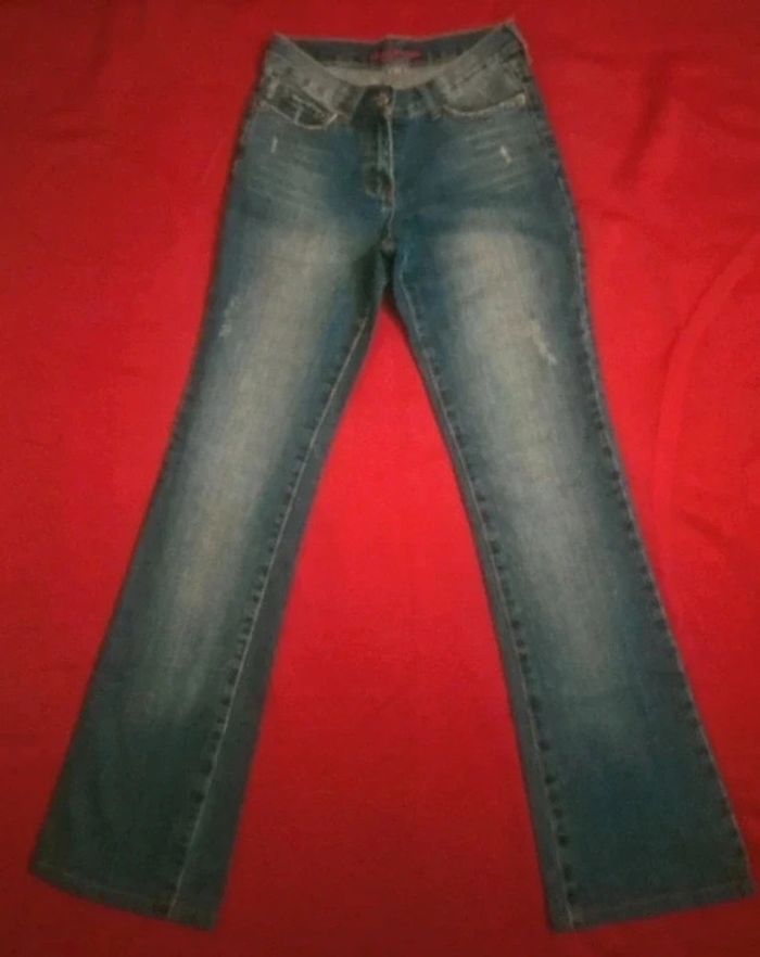 Jean vintage pattes d'éléphant taille 34 - photo numéro 4