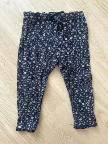 Pantalon fluide à fleurs