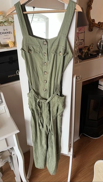 Combinaison pantalon ceinturée 7/8 éme kaki Bershka T.M TBE