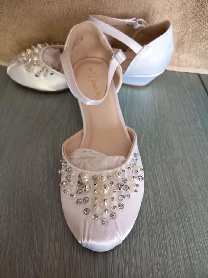 Chaussures enfants. Neuves. Marque Dream Pairs. (985) - photo numéro 5