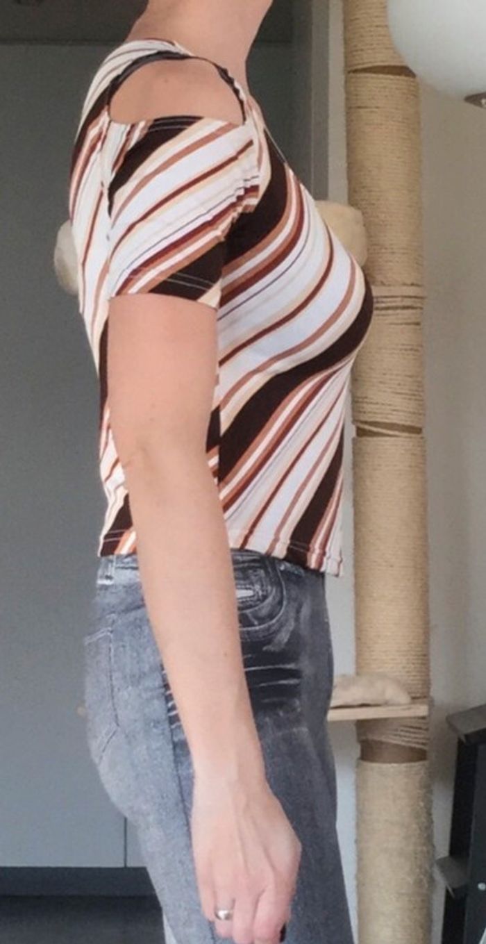 Haut rayé col carré épaules découvertes marron blanc et beige taille 36 vintage très bon état - photo numéro 8
