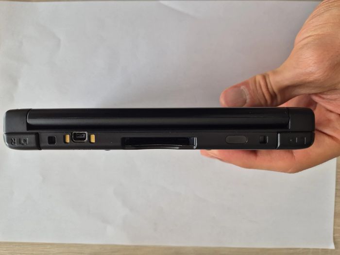 Nintendo 3DS XL - Etat comme neuf - photo numéro 6