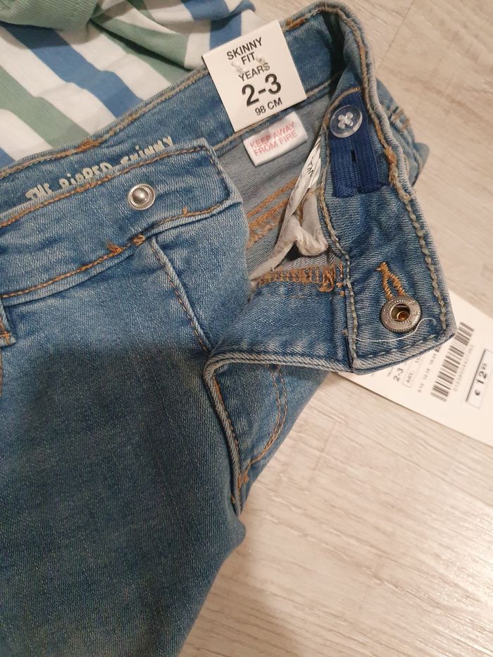 Lot de 2 vêtements neufs garcon taille 2 ans - photo numéro 4