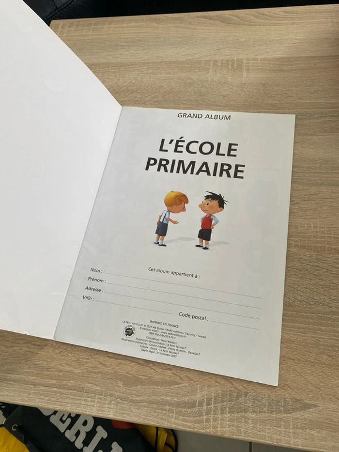 Grand album, le petit Nicolas, l’école primaire AE D, I, S - photo numéro 2