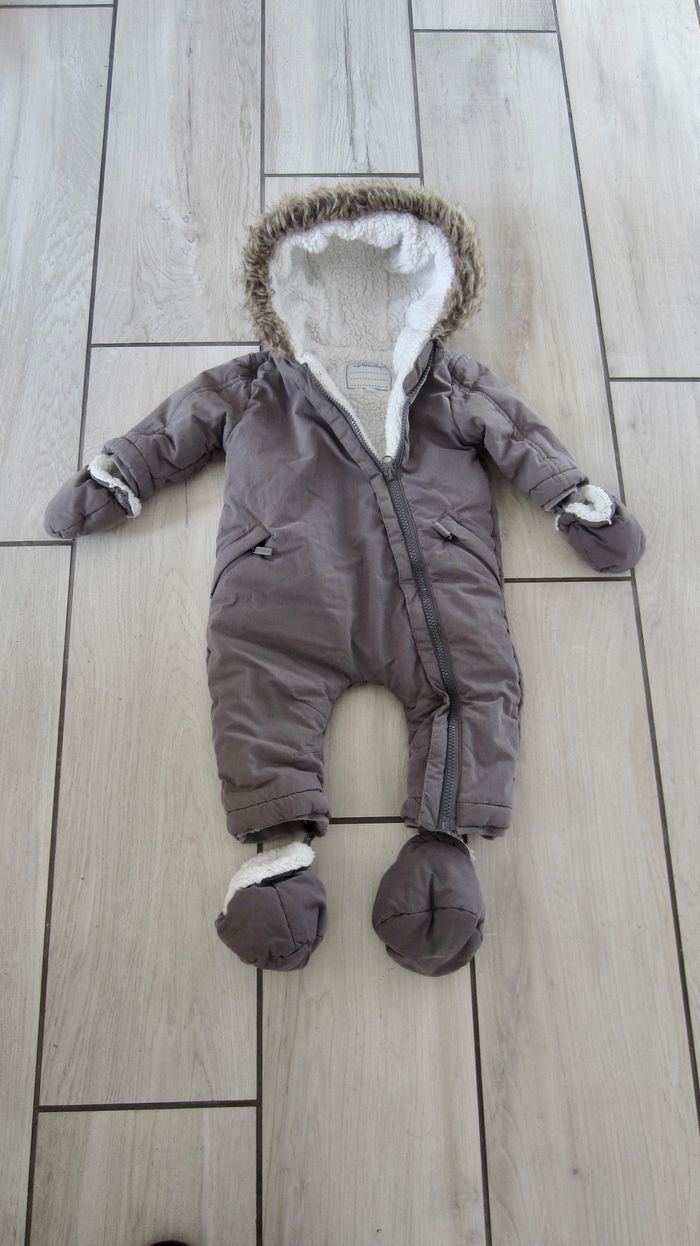 Combipilote unisexe a capuche avec gants et chaussons - photo numéro 2