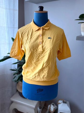 T shirt/polo Lacoste -édition Golf jaune - 100% coton - en très bon état - taille 40/L
