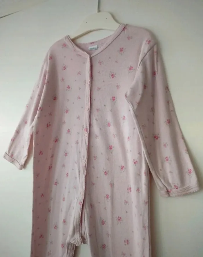 (c) Pyjama fleurs roses Petit Bateau 24m - photo numéro 4