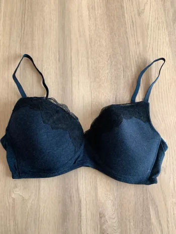Soutien gorge de grossesse taille 90C