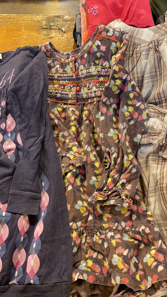 Lot 4 robes 8 ans - photo numéro 4