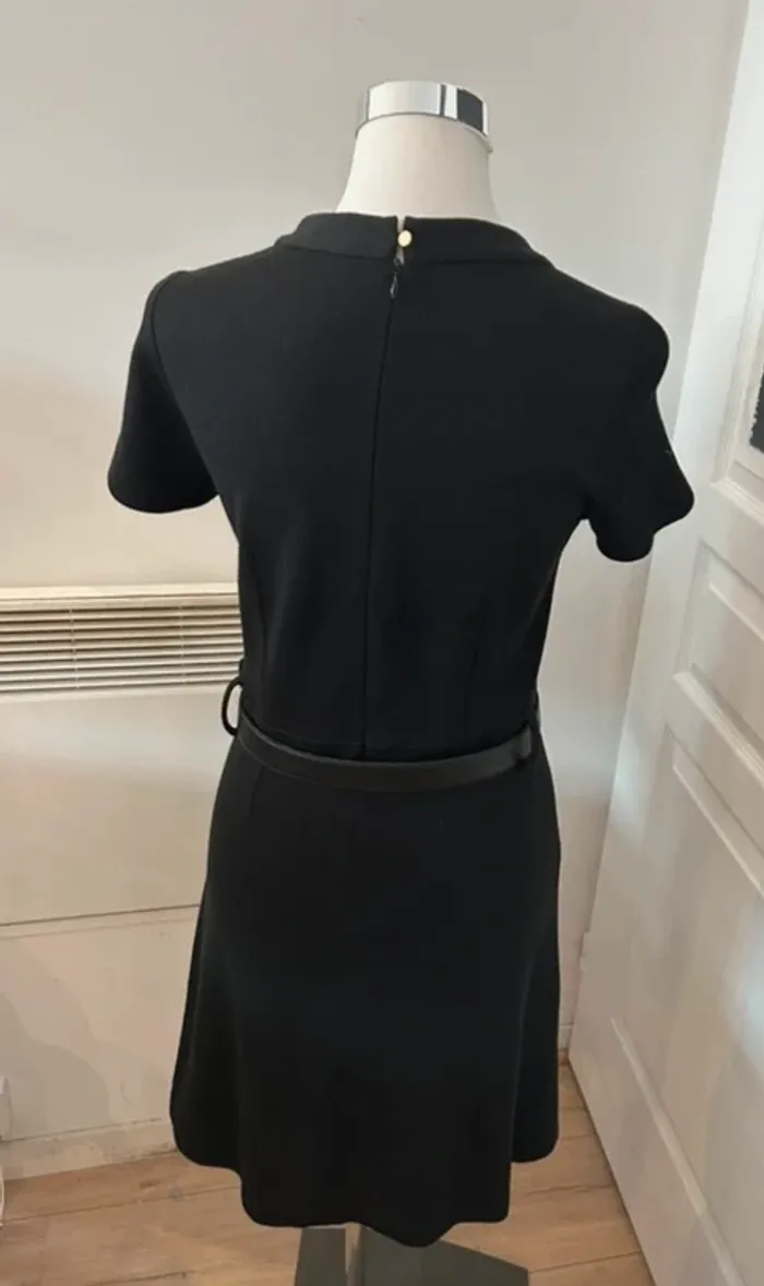 Gerard Darel, robe en laine noir femme, taille 40 - photo numéro 4