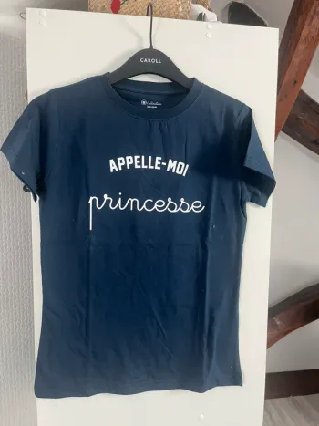 T shirt avec inscription