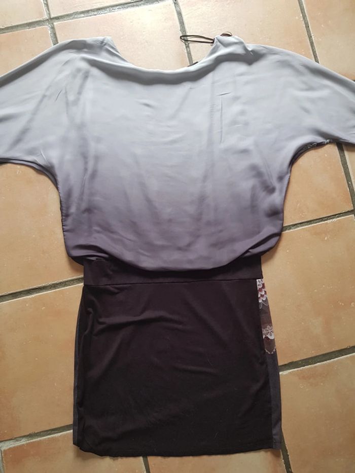 Robe Desigual - photo numéro 2