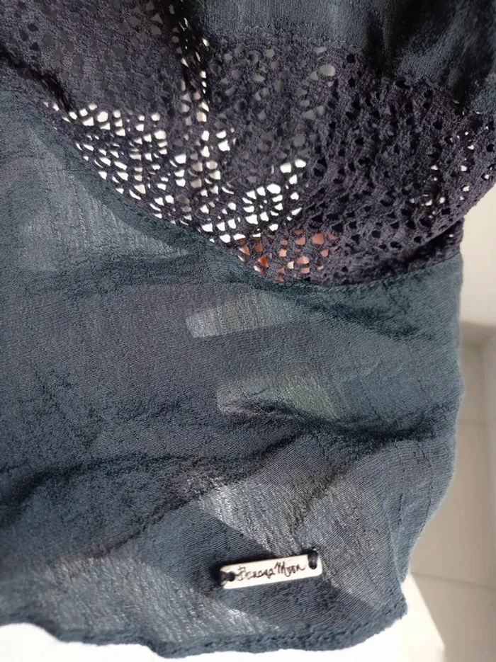 Robe bleue marine ajourée et transparente de plage T.L Banana Moon - photo numéro 3