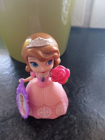 Figurine princesse Sofia