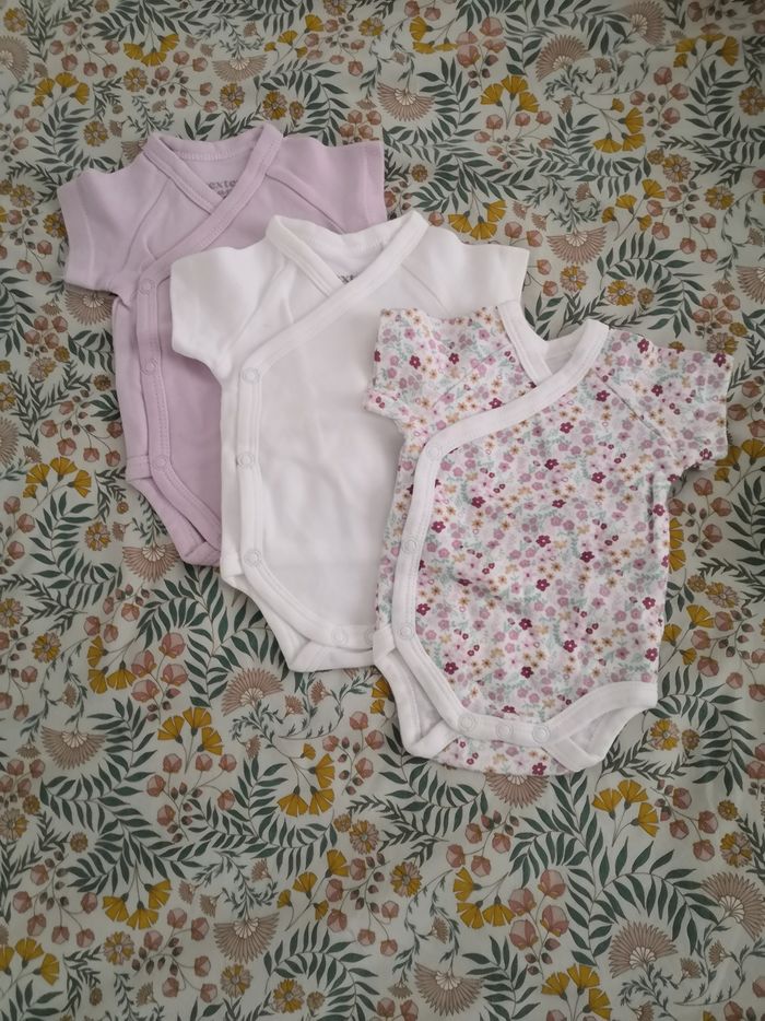 Lot 3 body naissance manches courtes