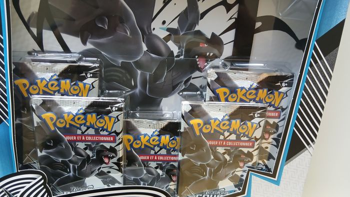 Coffret Pokémon - photo numéro 7