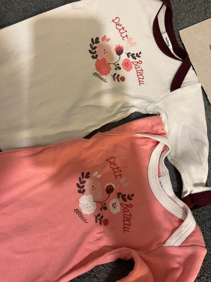 Lot de 2 body 3 mois - photo numéro 2