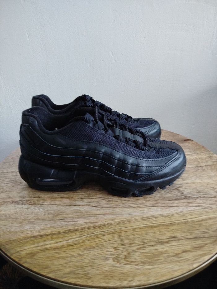 Baskets T 36,5 - photo numéro 6