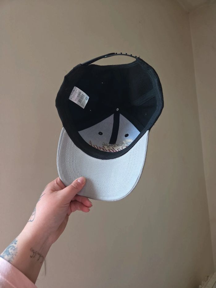 Casquette noir et gris - photo numéro 3