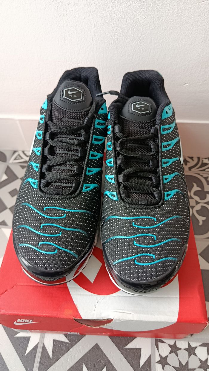 TN noire/turquoise - photo numéro 2