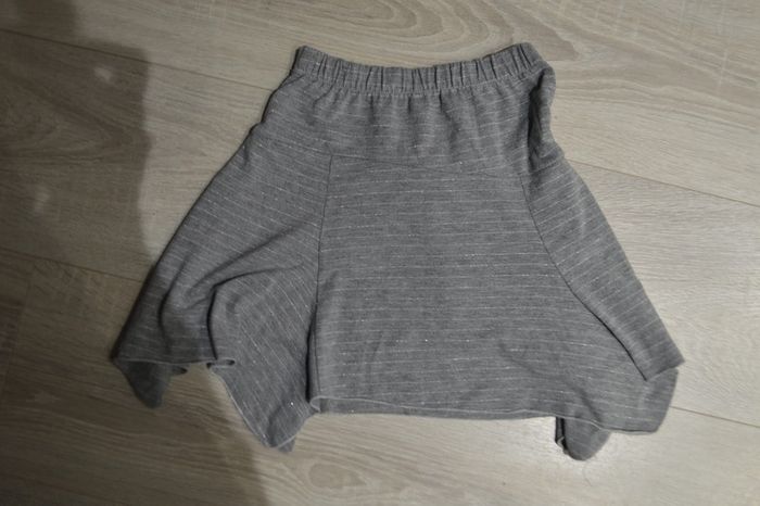 Jupe patineuse grise 10 ans