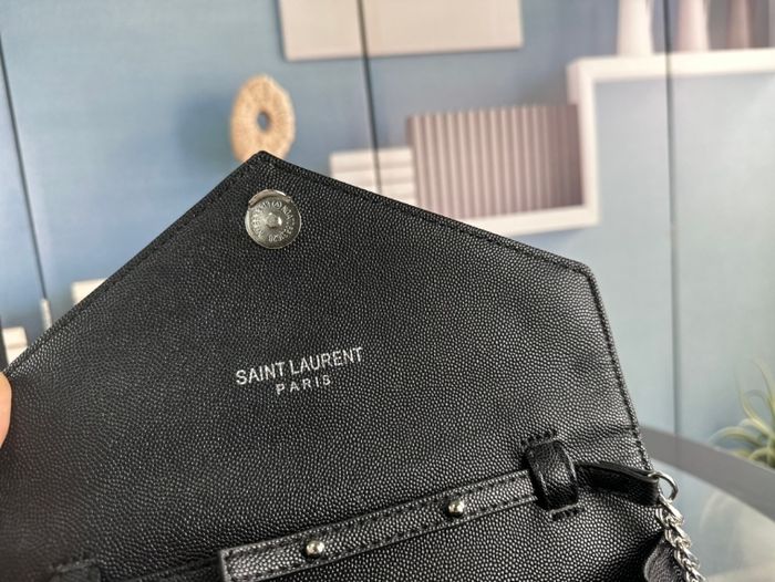 Yves Saint Laurent 9089 - photo numéro 9