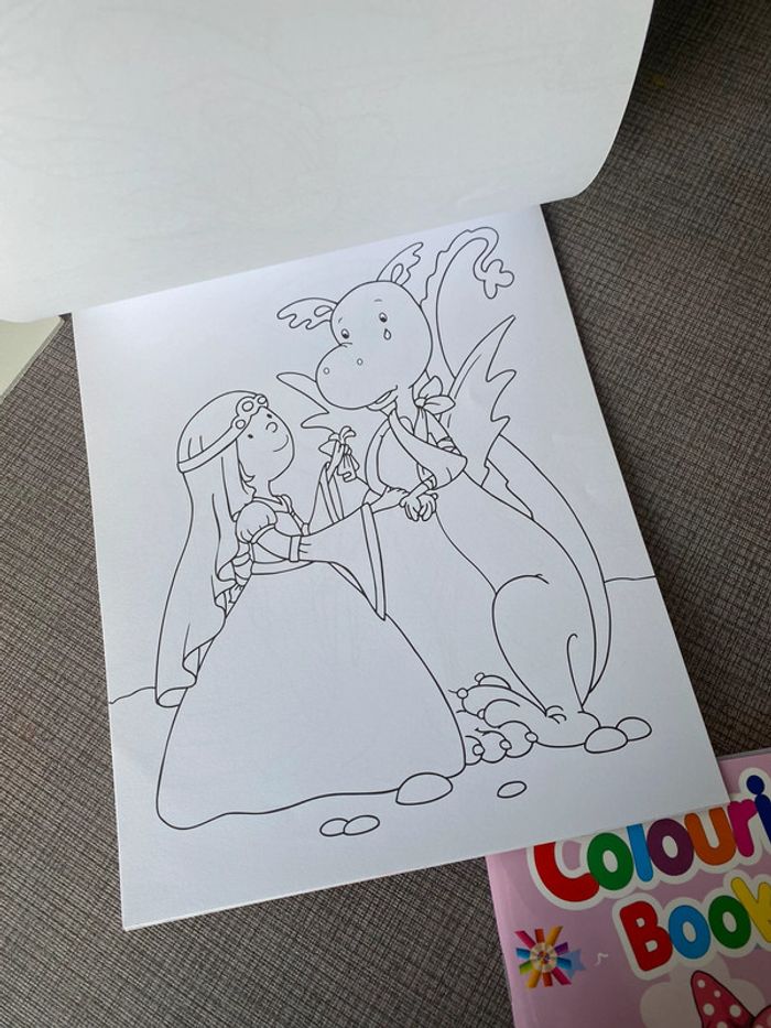 Livres coloriage - photo numéro 4