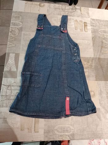 Robe salopette taille 8 ans