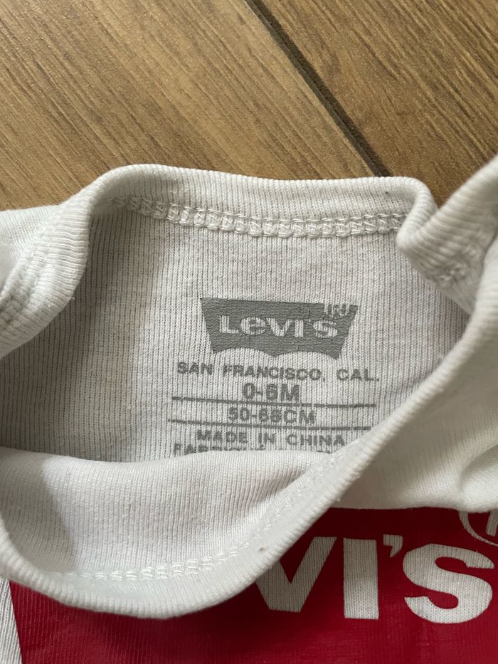 Body levis - photo numéro 2