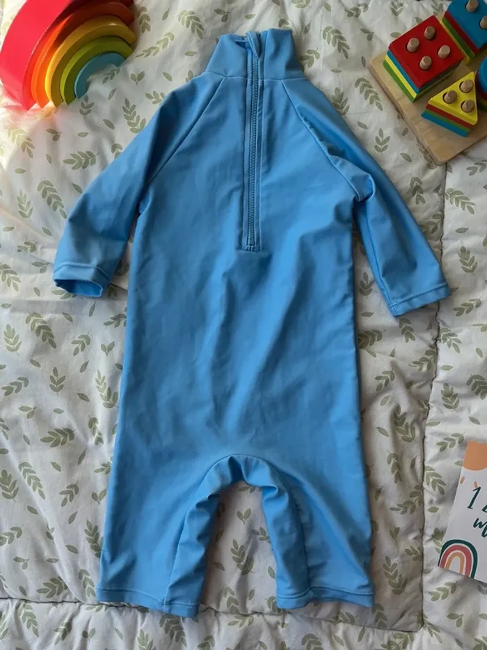 combinaison bleu anti uv 12/18 mois primark - photo numéro 6