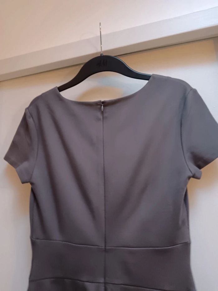 Robe moulante - photo numéro 4