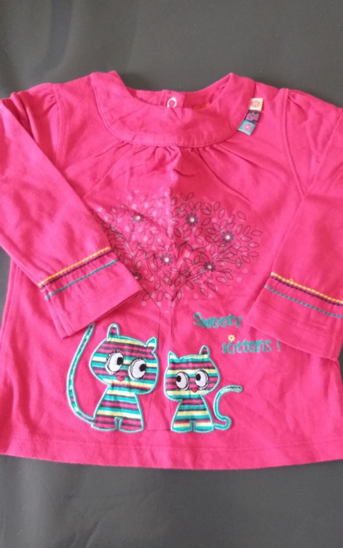 Tunique fushia à motifs