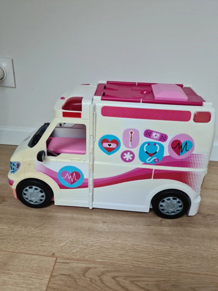Véhicule médical / ambulance Barbie - photo numéro 3