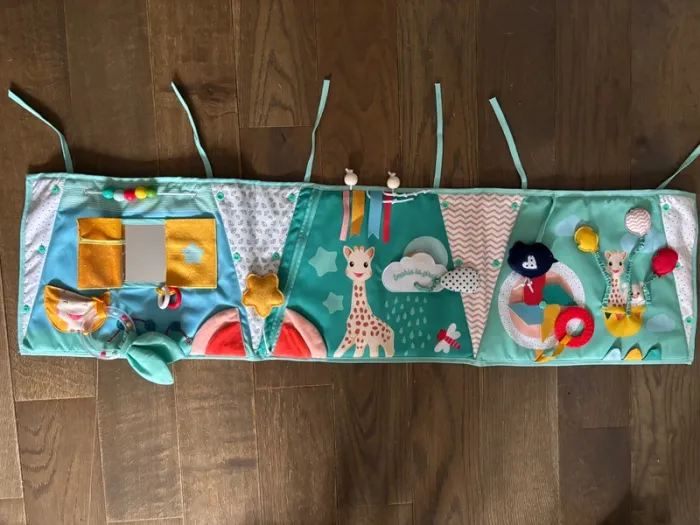 Tableau activités multitâches Sophie la girafe tbe - photo numéro 5