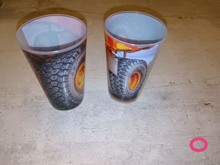 Lot de verre en plastiques - photo numéro 2