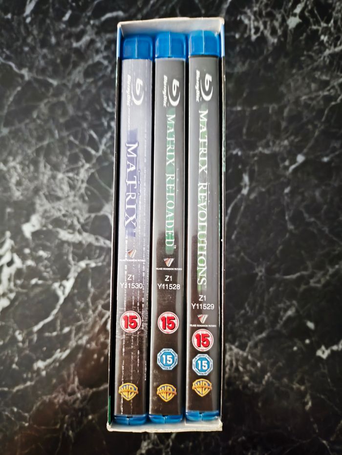 Coffret Matrix Trilogie en Blu-ray (Import UK avec VF) - photo numéro 3