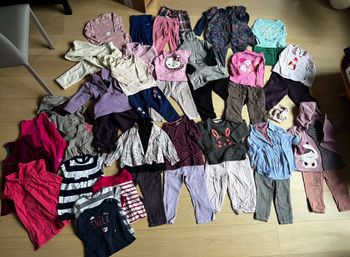 Tres gros lot Vetement fille 24 mois - ikks jacadi sergent major et autre 