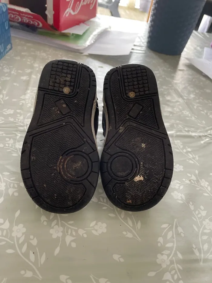 Chaussures montantes 21 - photo numéro 3