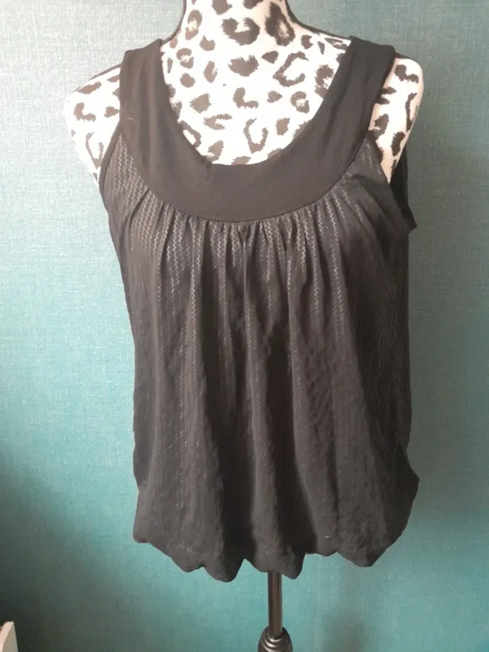 T-shirt - Blouse sans manche - Taille 36 - Très bon état - Cache Cache