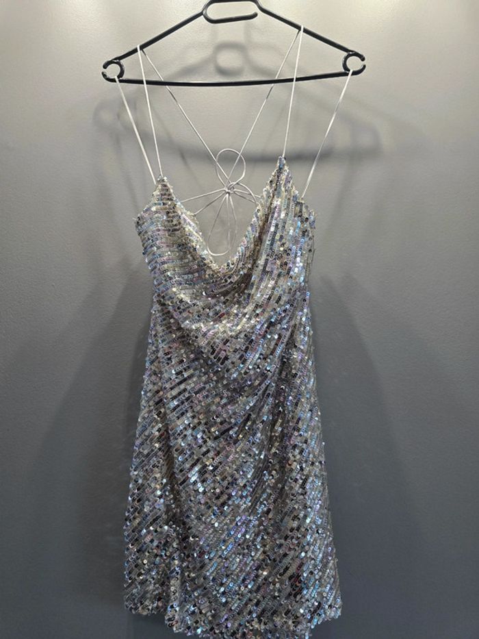 Robe courte sequins Zara - photo numéro 2