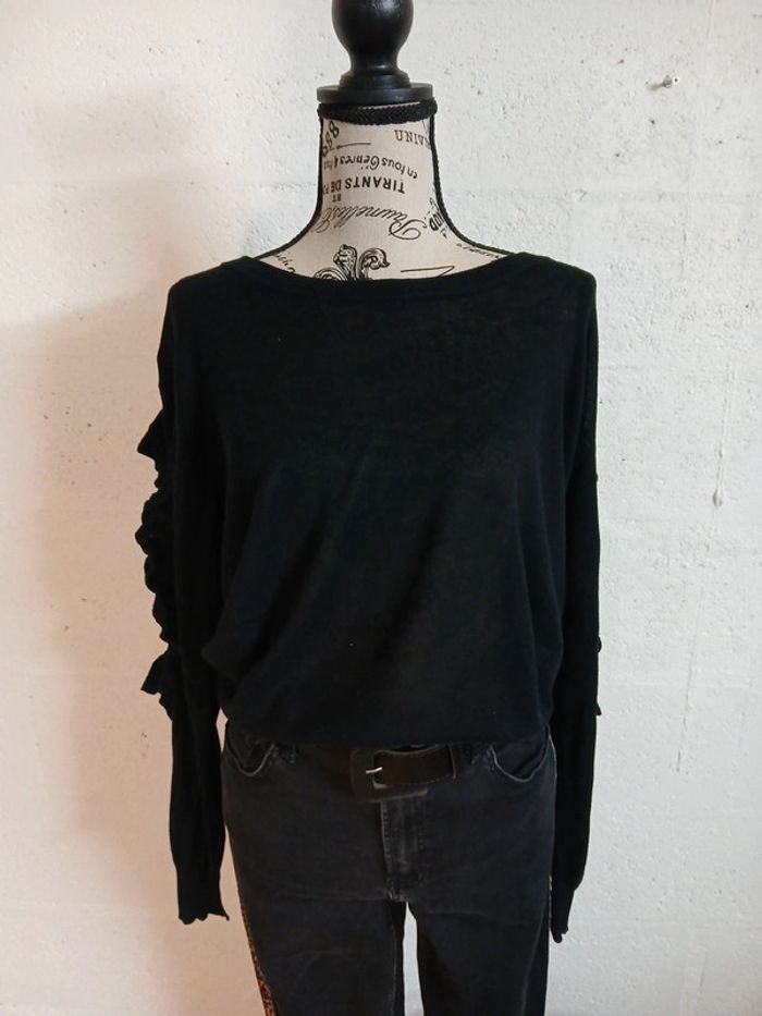 Pull noir kiabi taille XL Bon etat